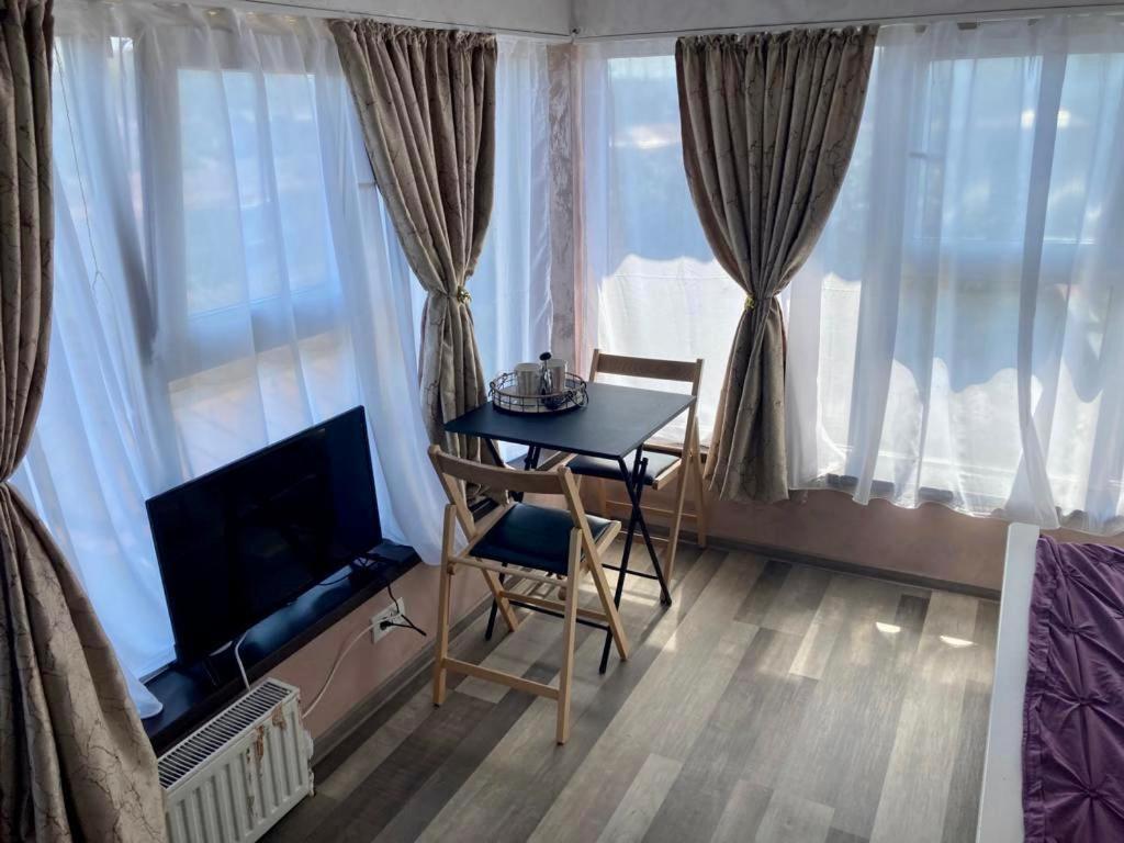 Rez Suites Iasi Exteriör bild